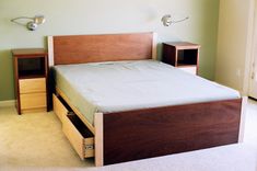 Mahogany And Maple Bed With Drawers 1 small