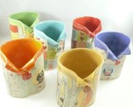 One Ceramic Pencil Holder Desk Organizer / Ceramic Toothbrush Holder 4 small