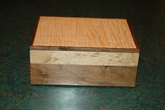 Walnut/Birdseye Maple/Curly Maple Box 1 small