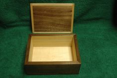 Walnut & Maple Box 3 small