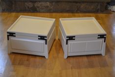 Coffee Table With Glass Top And Two Ottomen 3 small