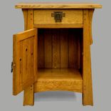 Mackintosh Keyhole End Tables/Nightstand 3 small