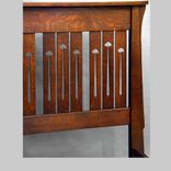 Mackintosh Keyhole Queen Bed 4 small