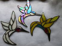 Iridescent Stained Glass Ruby-Throated Hummingbird Light Catcher 4 small