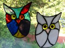 Adorable Multicolored Stained Glass Owl 1 small