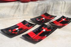 Black And Red Glass Sushi Set For Two 4 small