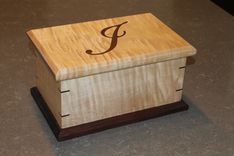 Custom Inlaid - Jelewry Box 1 small