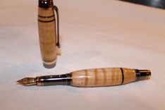 Classic Elite Fountain Pen - Curly Maple 4 small