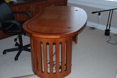 Curved Contemporary Desk 2 small