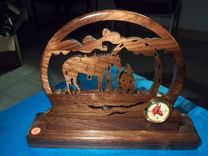 Scenic Art With Small Desk Clock 5 small