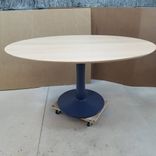 Oval Dining Room Table With Turned Base Pedestal Banquette 5 small