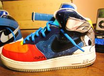 Hand Painted Nike "Space Jam" Air Force 1 Mid Customs 4 small