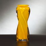 Square Twist Vase 2 small