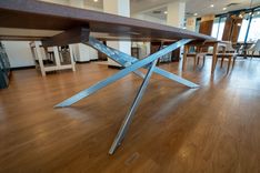 White Epoxy Dining Table With Diamond X-Shaped Legs 4 small