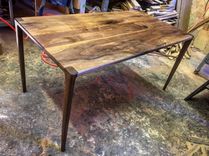 Desk Top / 3-Drawers Underneath / Low-Back Chair 3 small