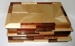 Abstract Shatter Top Humdor 5 small