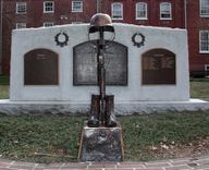 Bronze Battle Cross Memorial 50502 5 small