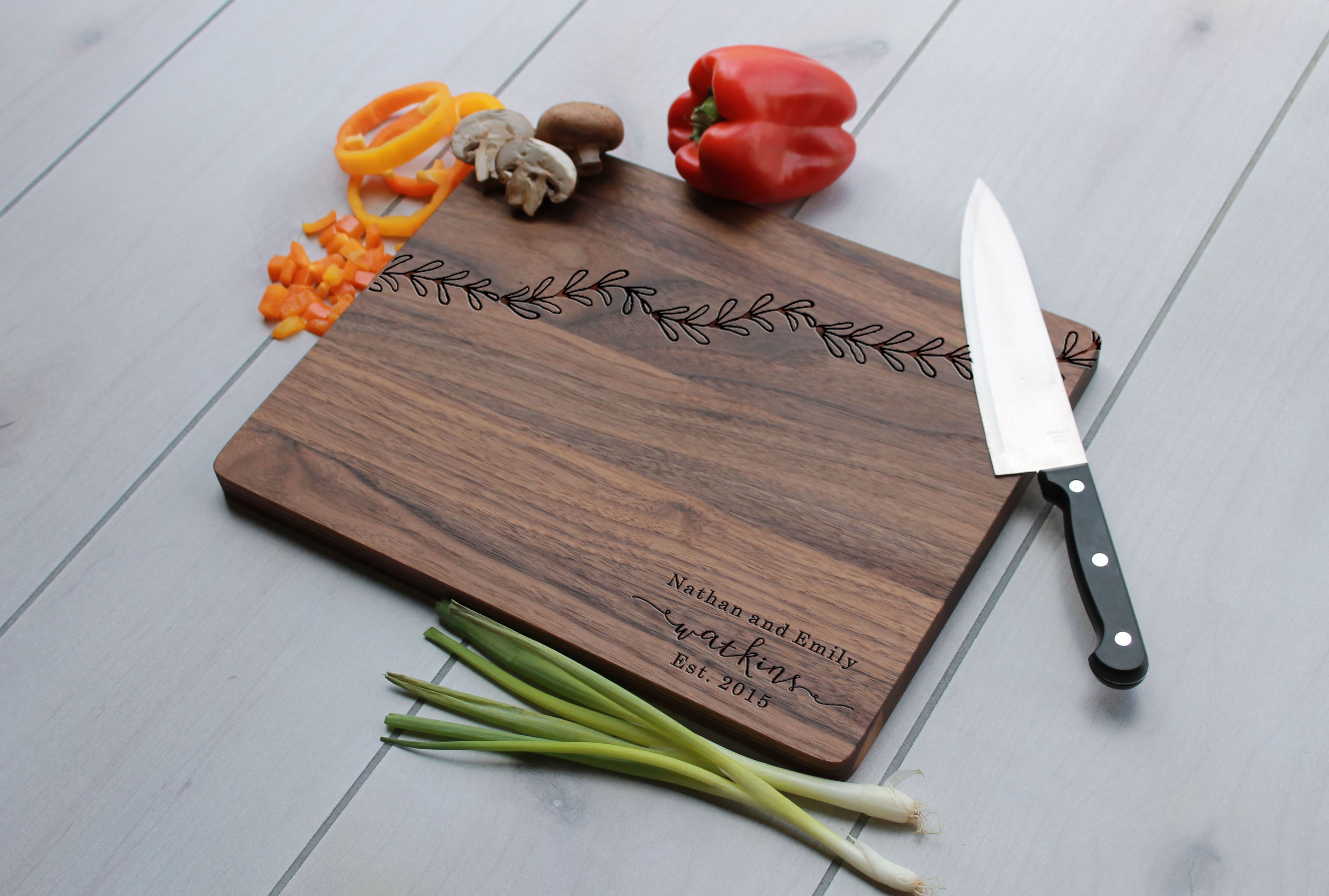 Personalized Cutting Board, Engraved Cutting Board, Custom Wedding Gift – Cb-Wal-Watkins Leaf